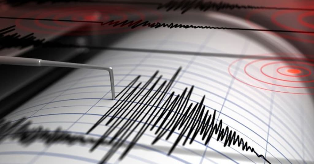 Gempa Besar Magnitudo 6,9 Guncang Sulawesi Utara