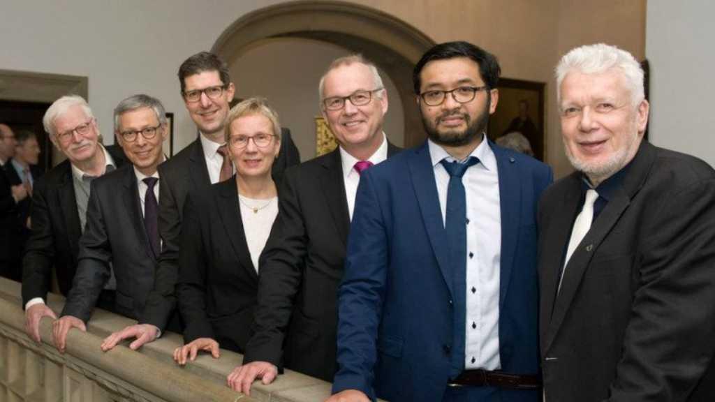 Hendro Wicaksono, Profesor Asal Indonesia Berpredikat Terbaik di Jerman