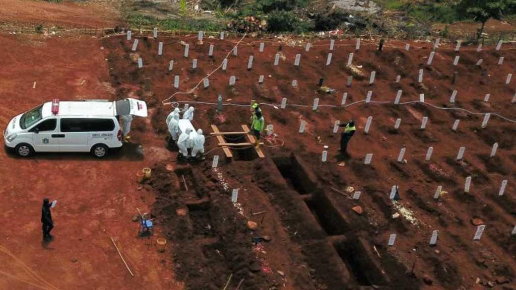 Kasus COVID-19 Kian Naik, DKI Jakarta Krisis Lahan Pemakaman?