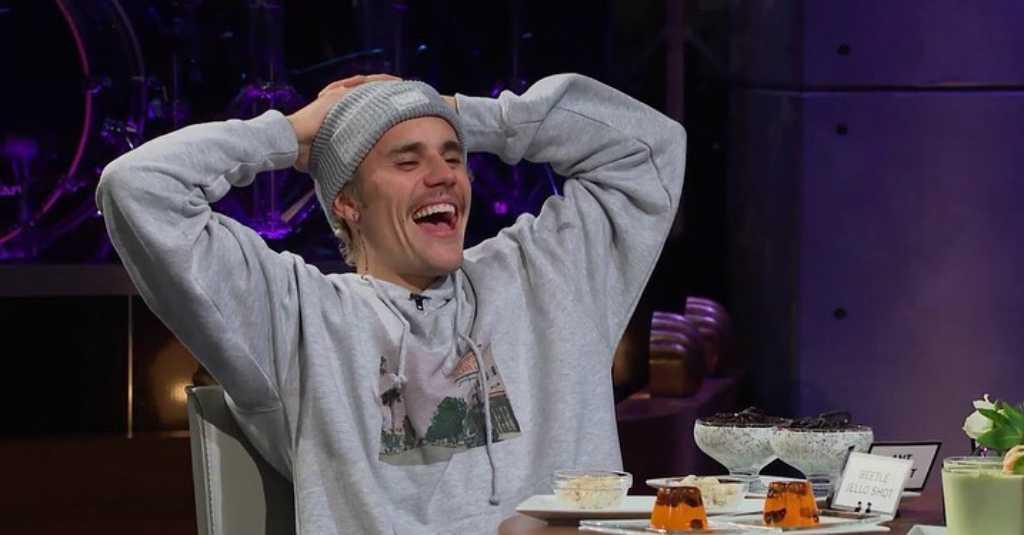 Cuitan Pendek Justin Bieber Sukses Bikin Fans Penasaran