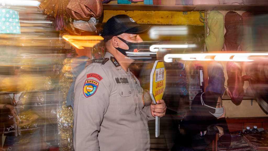 Seragam Satpam Kini Mirip Polisi, Ini Penjelasan Polri