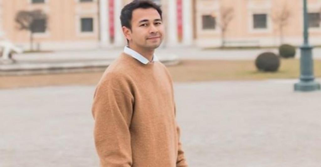 Tawar Rp 260 Juta, Raffi Ahmad Bawa Pulang Vinyl 'NOAH' Edisi Spesial