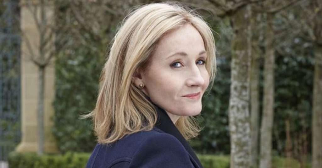 Novel Terbarunya Picu Perdebatan, JK Rowling Beri Pembelaan