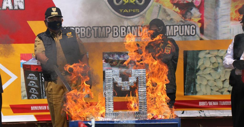 Bea Cukai Lampung Musnahkan 6,5 Juta Batang Rokok Ilegal