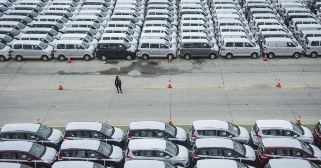 Sri Mulyani Masih Kaji Usulan Relaksasi Pajak Pembelian Mobil 0 Persen