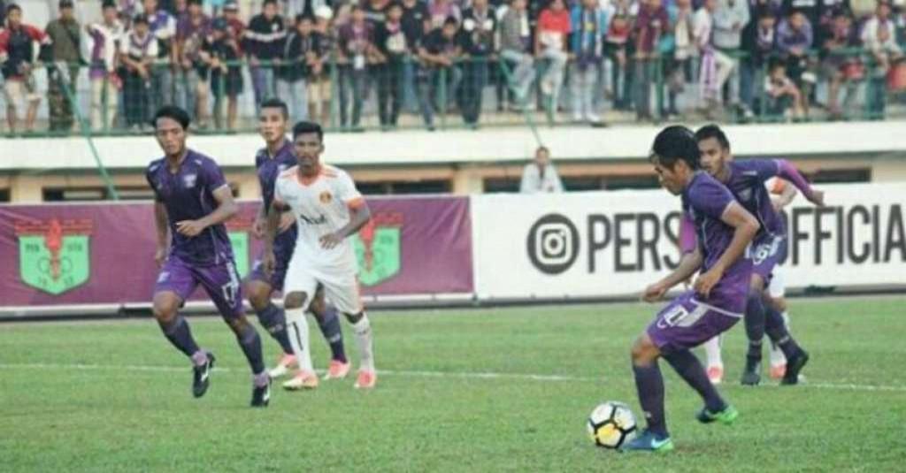 Persita Minta Suporter Tak Datang ke Stadion Guna Hindari Sanksi