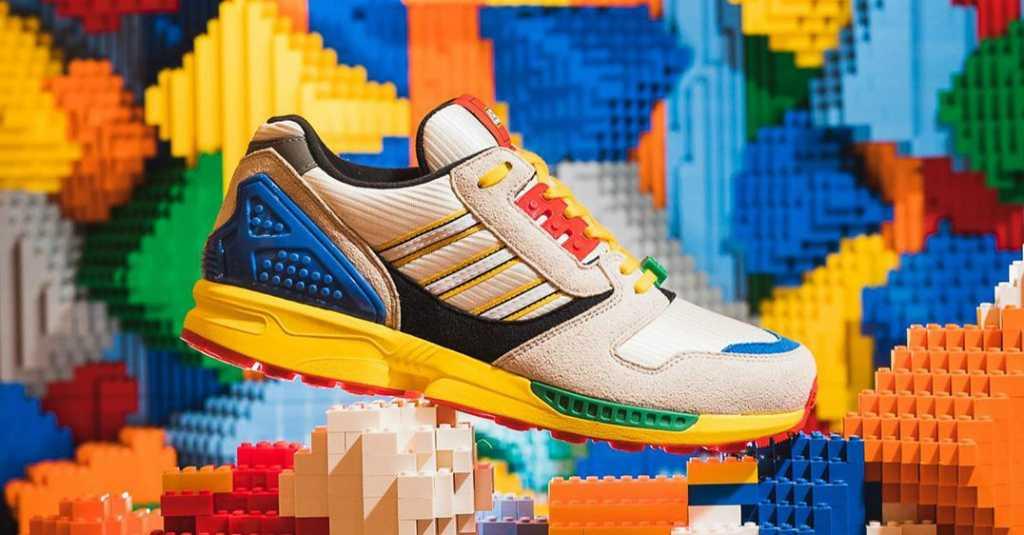 Berkolaborasi dengan LEGO, Adidas Luncurkan Sneakers Warna-Warni