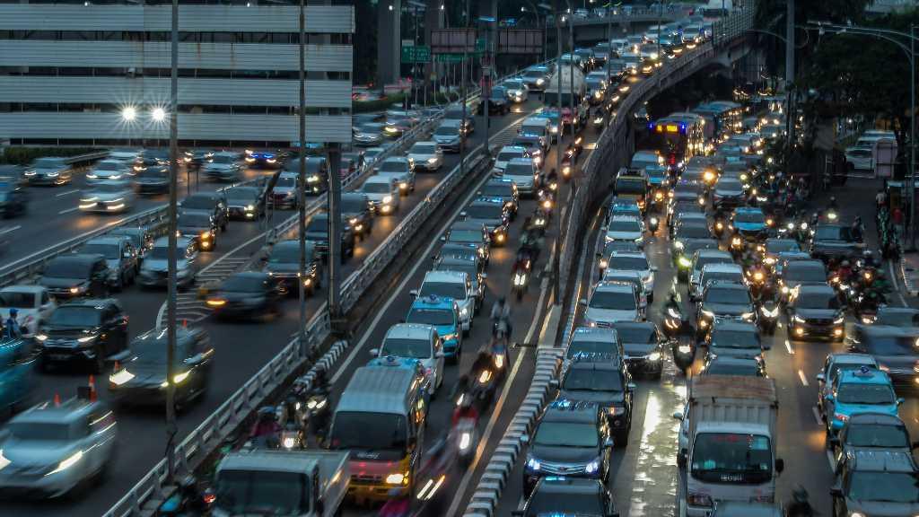 Volume Kendaraan di Jakarta Turun 21 Persen saat PSBB Ketat