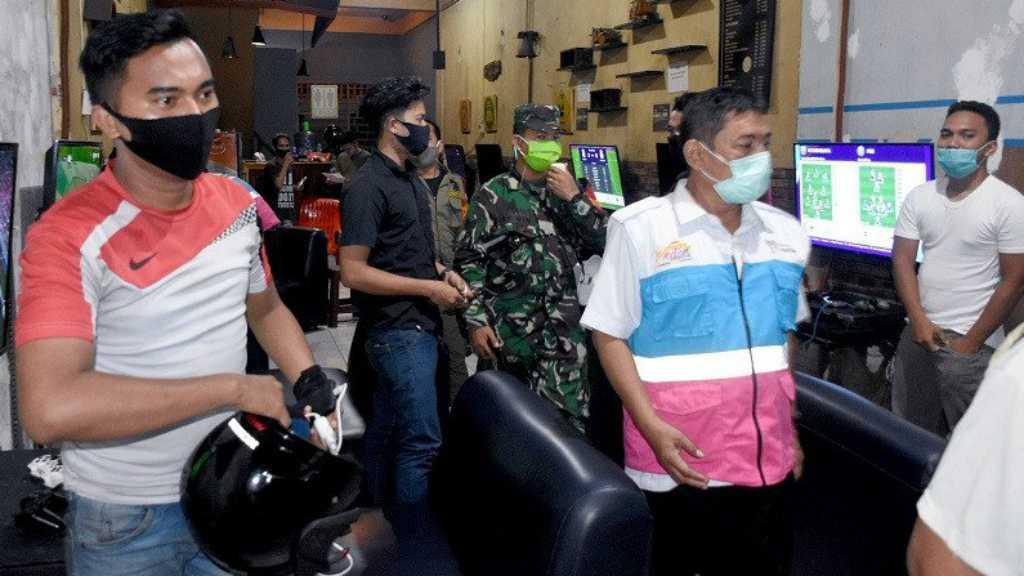 Masih Ngeyel, 4 Rental PS di Medan Diubek-ubek Satgas COVID-19