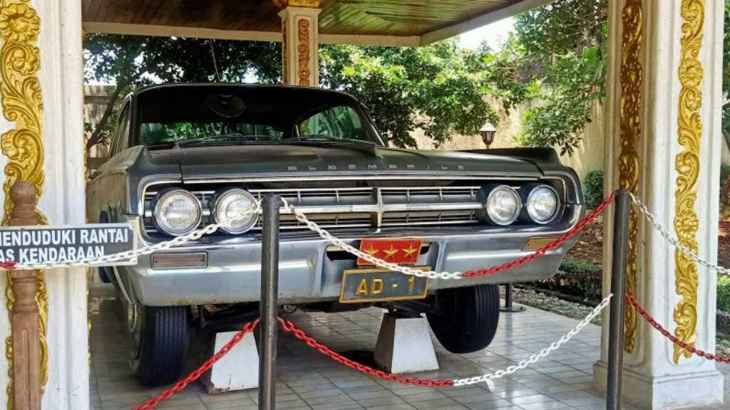 Jenderal Ahmad Yani: Oldsmobile 98, Harta Karun, dan G30S/PKI