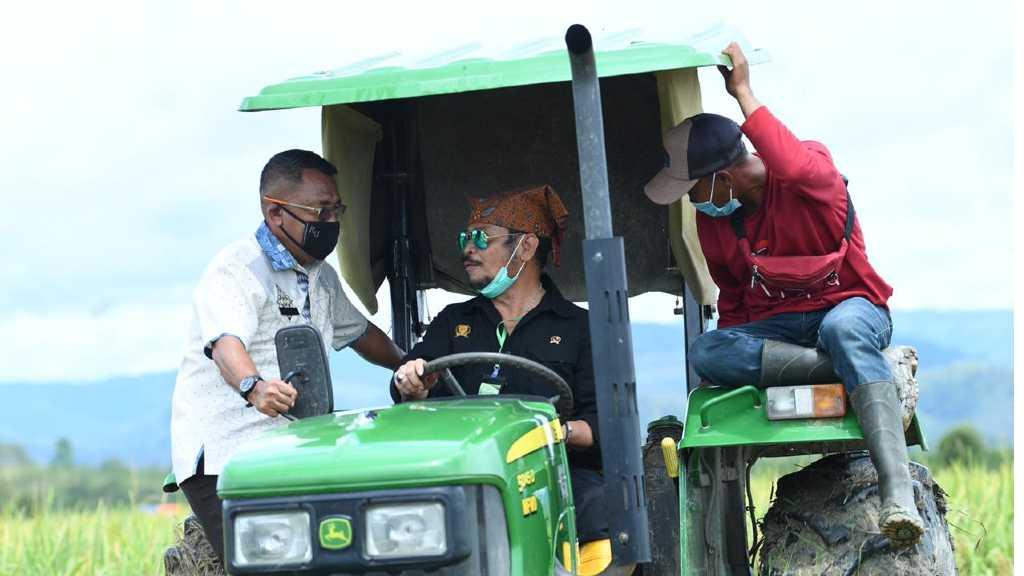 Mentan Syahrul Pantau Jalannya Produktivitas Pertanian di Pulau Buru