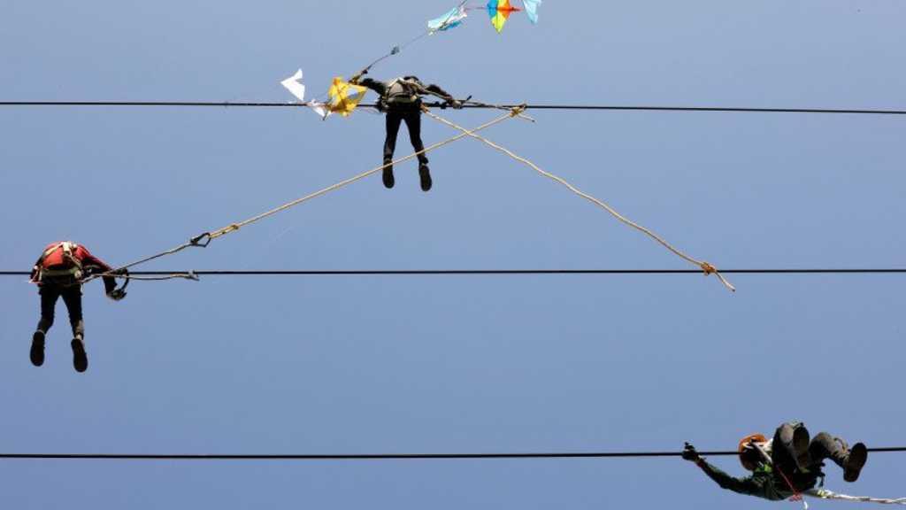 Gara-gara Layangan, 8 Wilayah di Jawa Timur Gelap Gulita