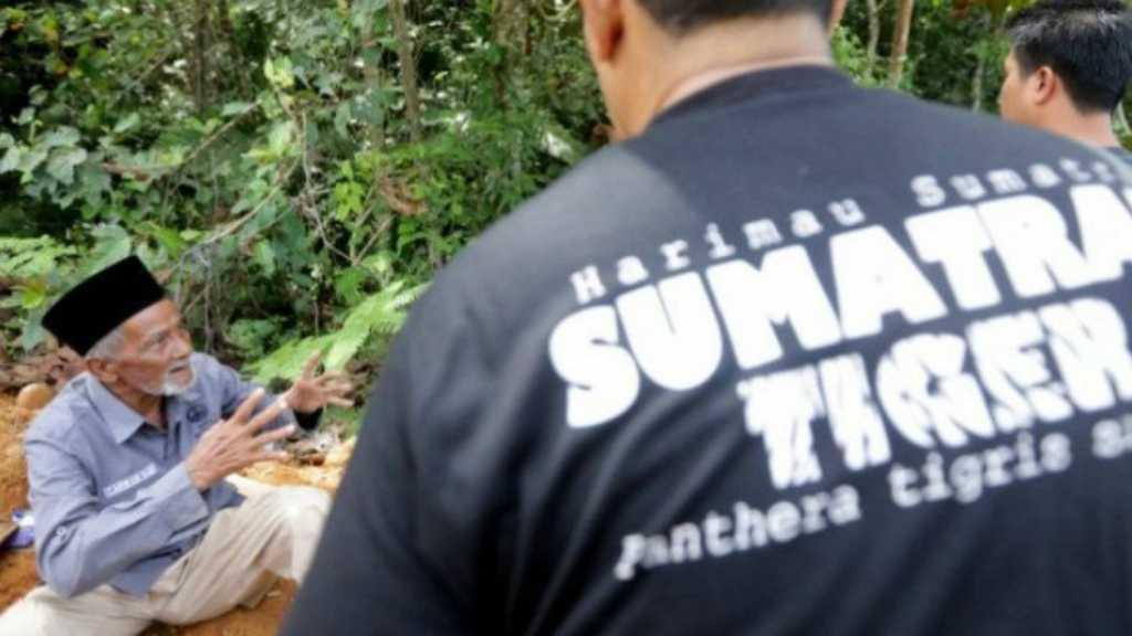 Teungku Syarwani Sabil, Kakek Berusia 83 Tahun Turun Gunung Usir Harimau