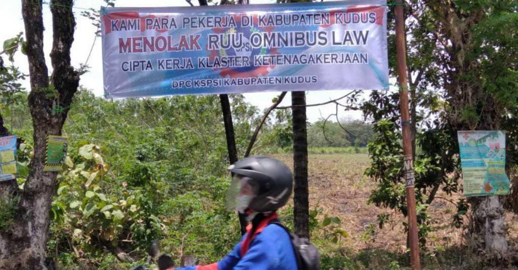 Pengamat: Penghapusan Sanksi di UU Cipta Kerja Perlu Ditinjau