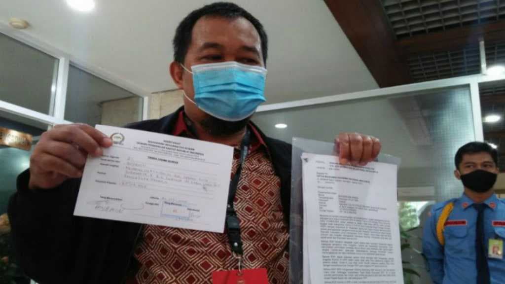 Pengakuan Boyamin Soal Uang 100 Dolar Singapura Terkait Kasus Djoko Tjandra