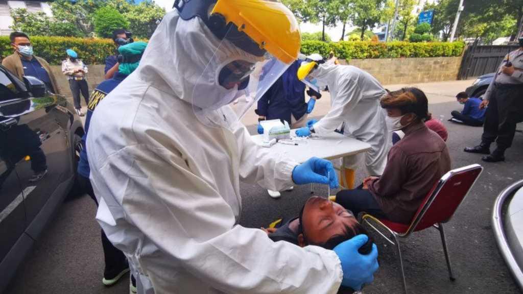 3 Pendemo Tolak Omnibus Law di Tomang Positif COVID-19