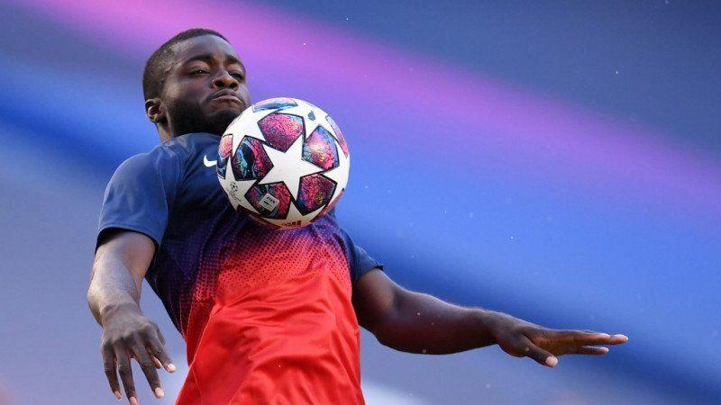 Musim Depan MU dan Liverpool Akan Bersaing Dapatkan Bek Tangguh Ini