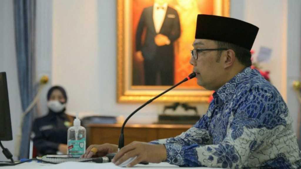 Ridwan Kamil: COVID-19 Tak Bisa Dikendalikan Modal Video Conference Saja