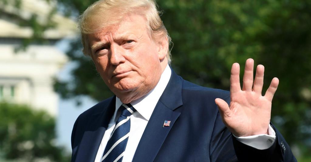 Trump Sesumbar Bilang Sembuh COVID-19: Saya Taklukkan Virus China Gila