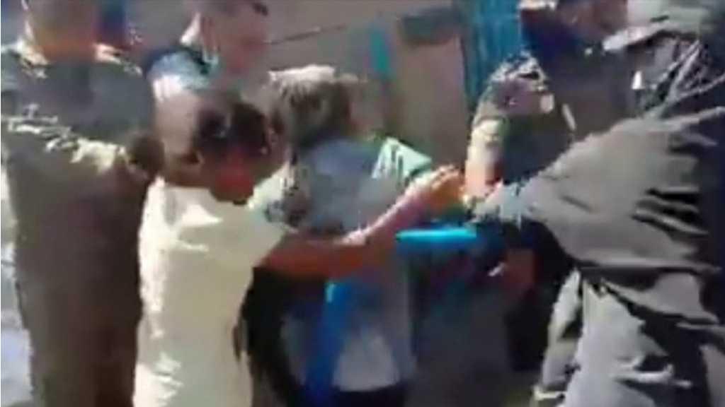 Besipae NTT Bergejolak, Seorang Ibu Dicekik dan Ditendang Oknum Pemprov