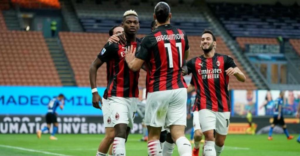 Dikalahkan Milan, Conte Sebut Ibra Cs Beruntung