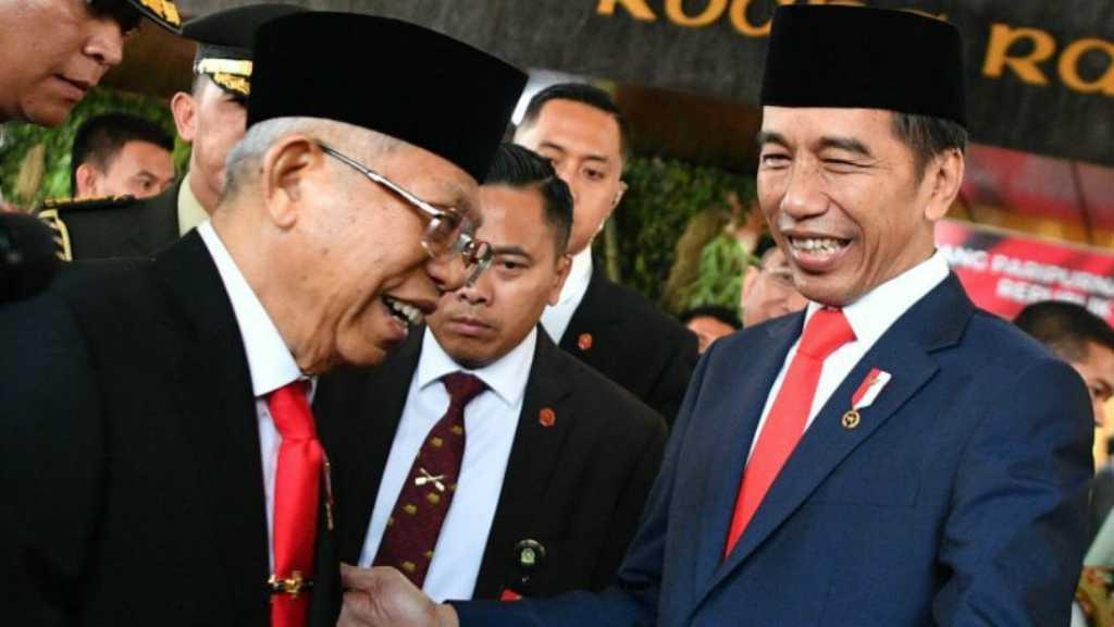1 Tahun Pemerintahan Jokowi-Ma'ruf Diiringi COVID-19 dan Kisruh UU Ciptaker