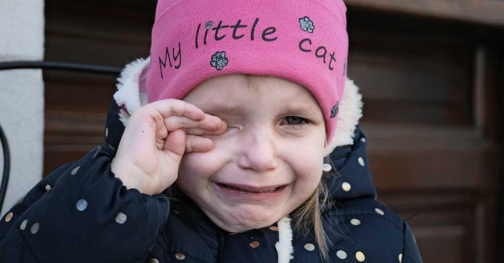 Bingung Saat Anak Rewel Akibat Sariawan? Begini Cara Mengatasinya!