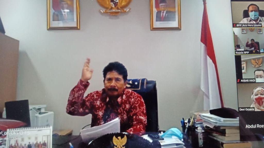 Kepala BPIP Sebut Dua Aspek Kesetiaan Santri: Keagamaan dan Kenegaraan