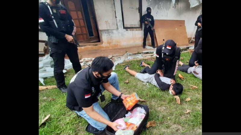 Peredaran Satu Koper Narkoba untuk Long Weekend Berhasil Digagalkan