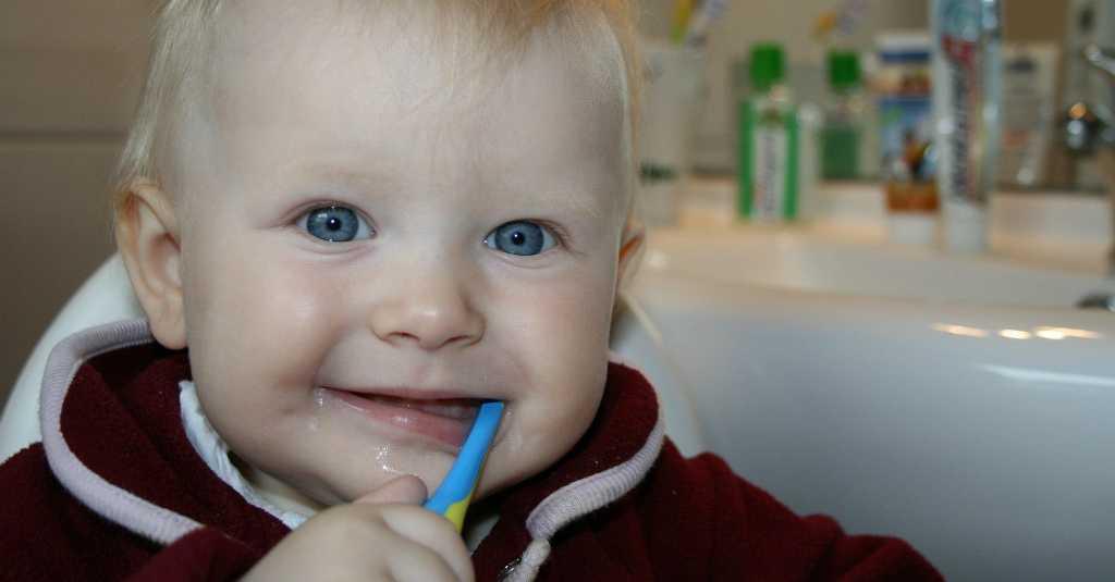 Begini Aturan Menyikat Gigi Anak Sesuai Usia