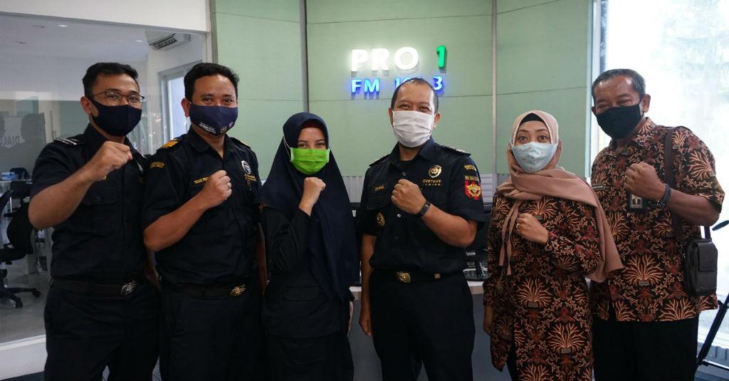 Bea Cukai Jangkau Masyarakat Sekitar dengan Bahasa Madura