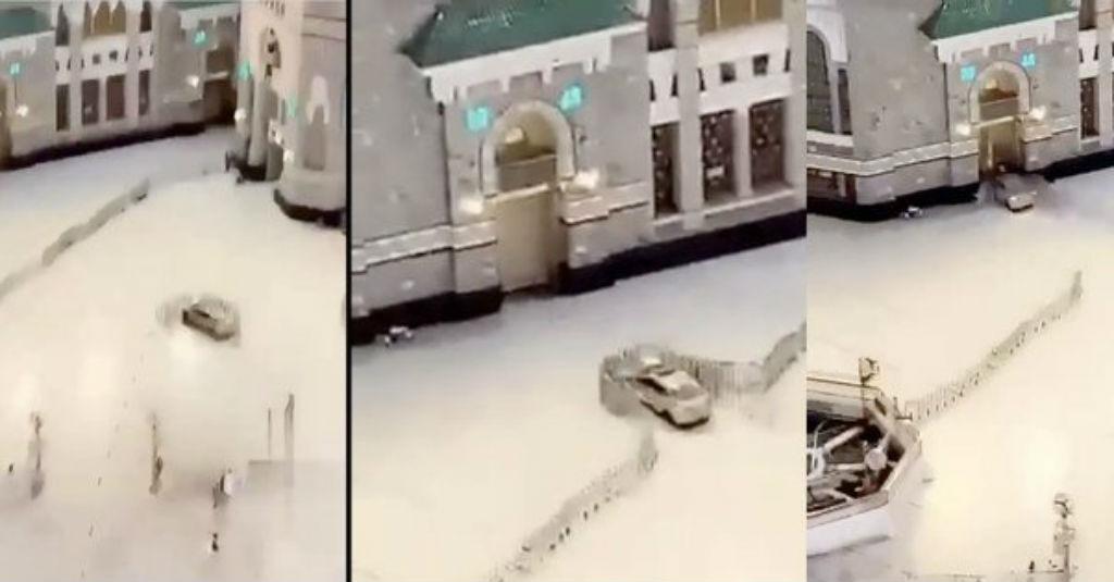 Heboh! Begini Detik-detik Mobil Terabas Pintu Masjidil Haram