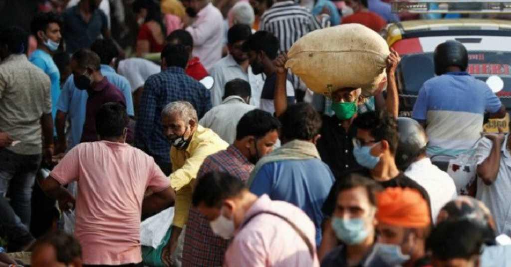 Kasus Baru COVID-19 di India Bertambah 45.674 Orang