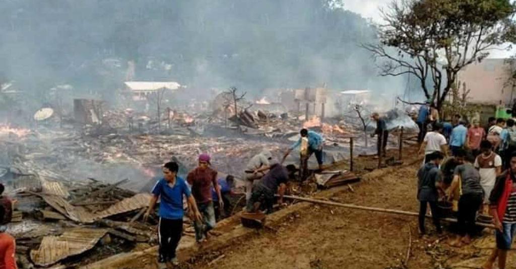 Ratusan Rumah di Daerah Sumbawa Habis Dilahap Si Jago Merah
