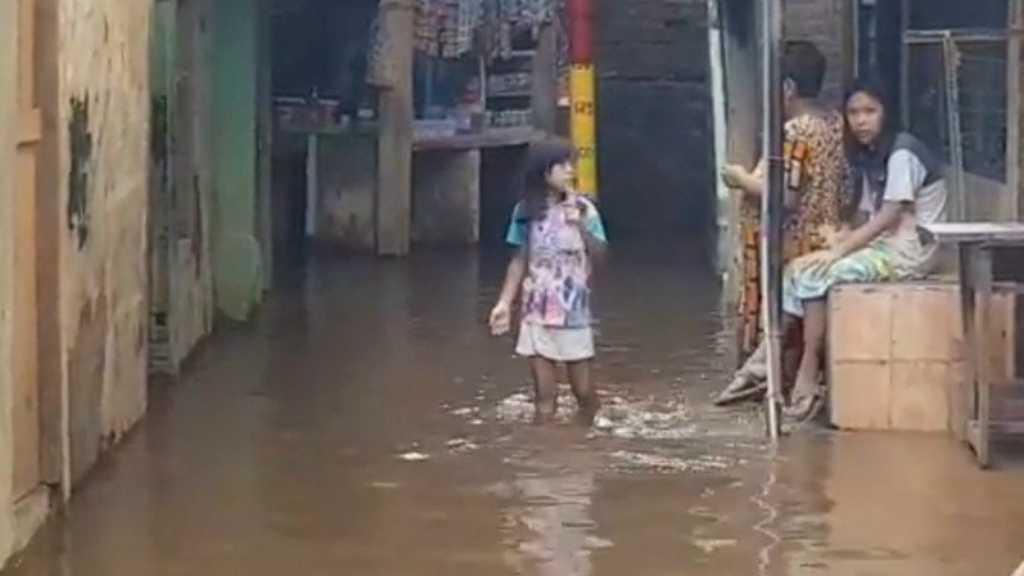 Kali Ciliwung Meluap, Kebon Pala Kampung Malayu Direndam Banjir