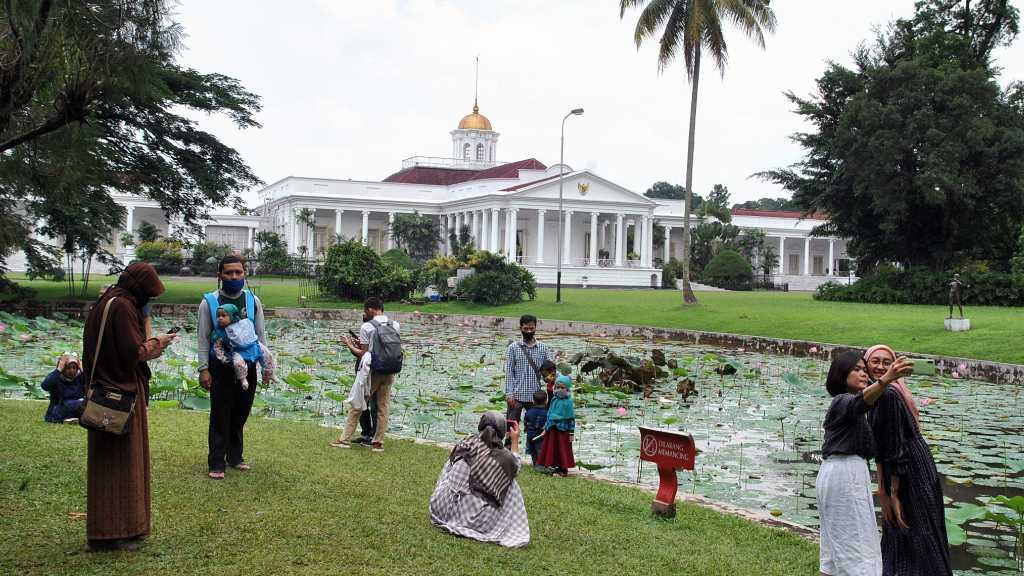 Wah, Jokowi Ajak PM Malaysia Keliling Kebun Raya Bogor