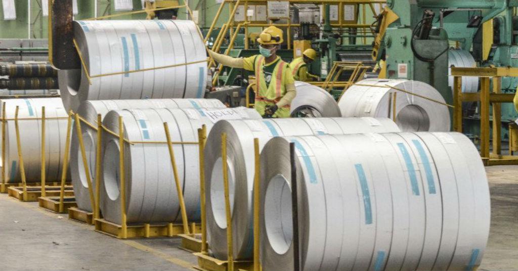 Sektor Industri di Bekasi Mulai Beroperasi Penuh