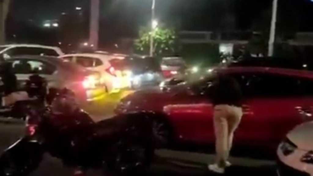 Situasi Terkini Lalin di GBK Usai Bubaran Konser BLACKPINK, Macet-Padat Merayap