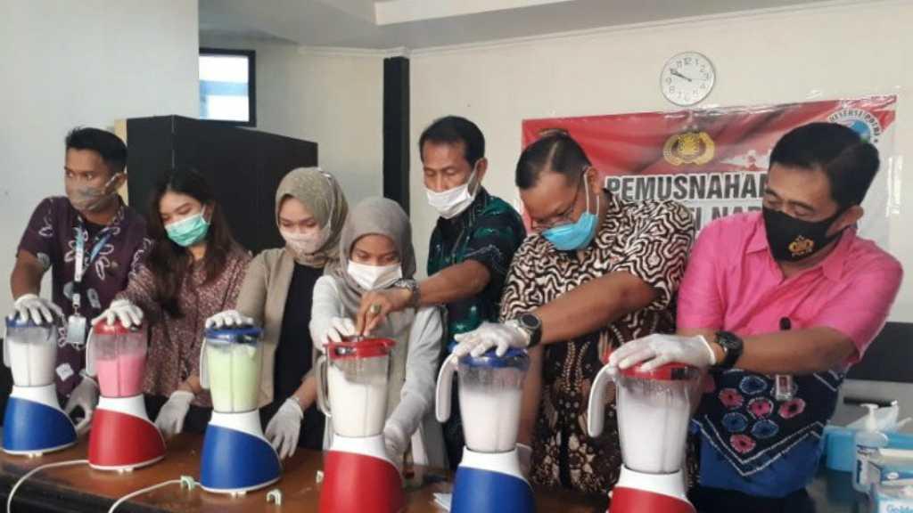 Wow, 597,24 Gram Sabu Diblender