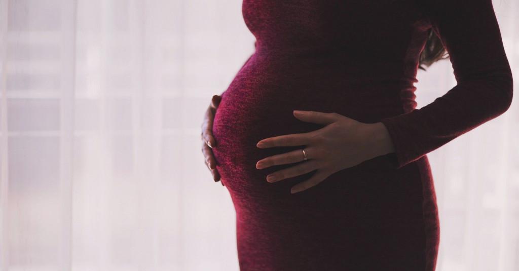Begini Aturan Konsumsi Ramuan Herbal Bagi Ibu Hamil dan Menyusui