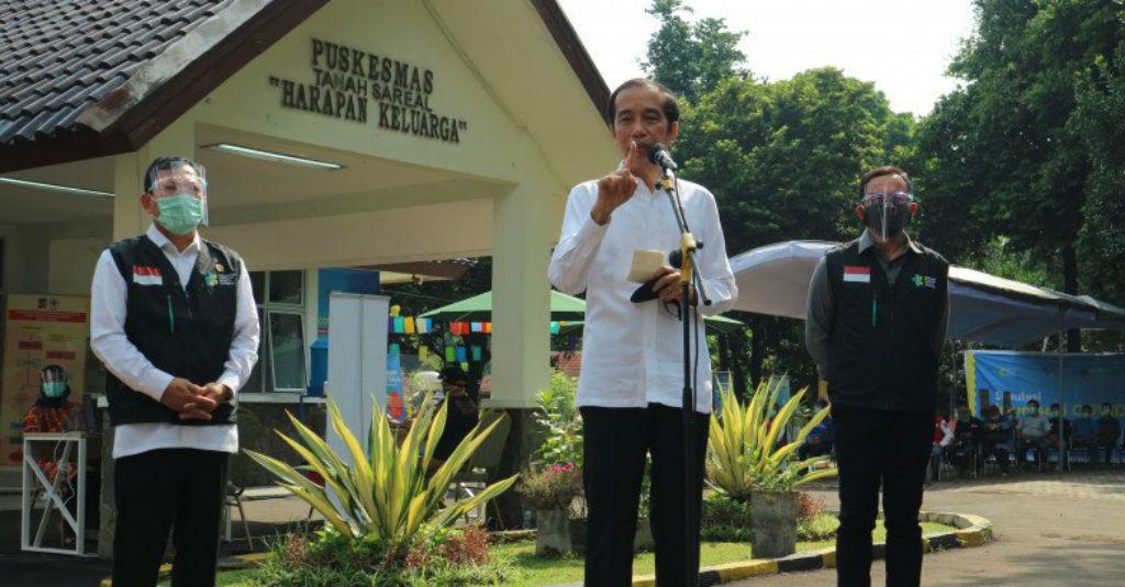 Jokowi Tegaskan Vaksin COVID-19 di Indonesia Harus Masuk Daftar WHO
