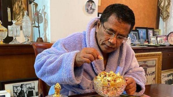 Kangen Bioskop, Hotman Paris Beli Popcorn Candy Seharga Rp50 Juta