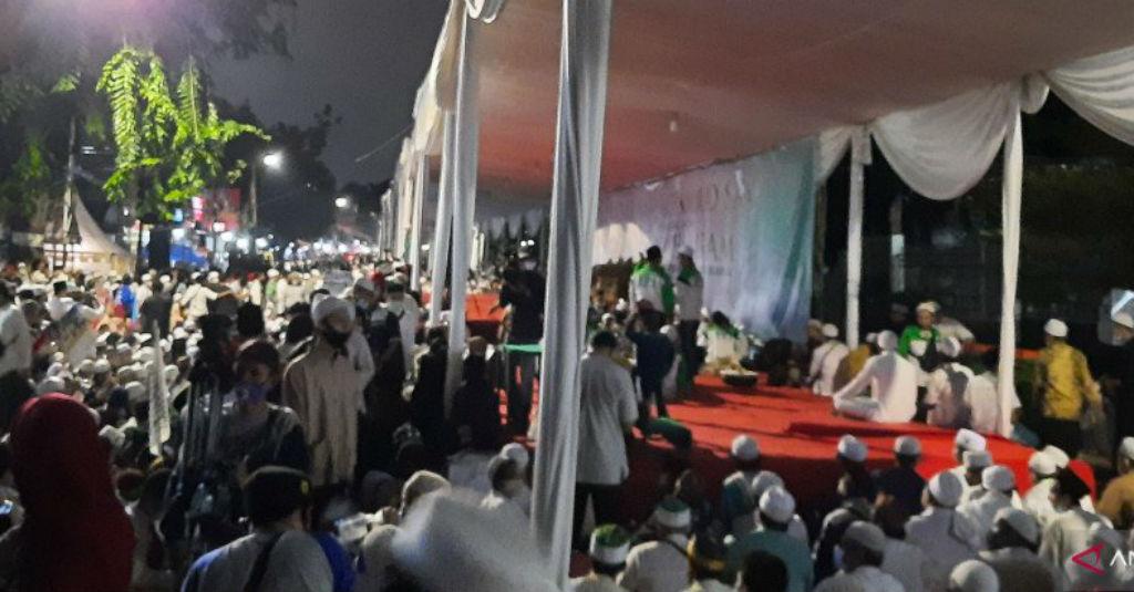 Buntut Pernikahan Anak HRS, Menag Copot Kepala KUA Tanah Abang