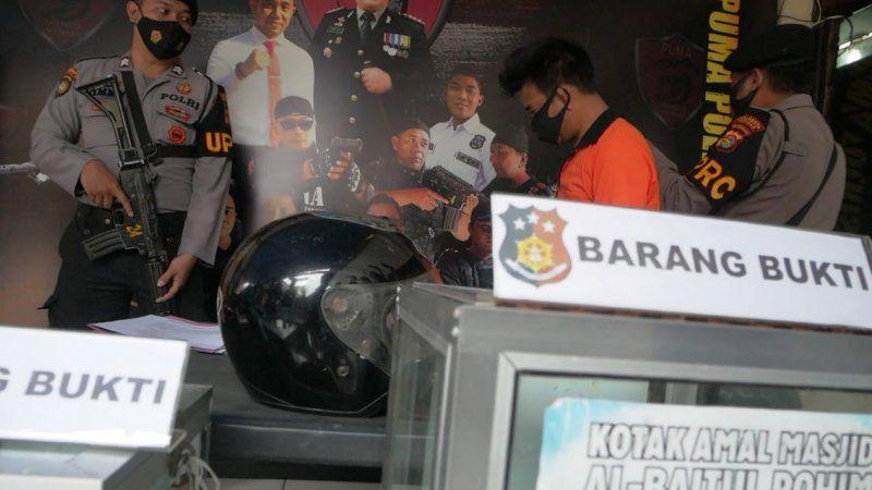 Demi Beli Narkoba, Pria Ini Nekat Curi Uang Kotak Amal di 8 Masjid