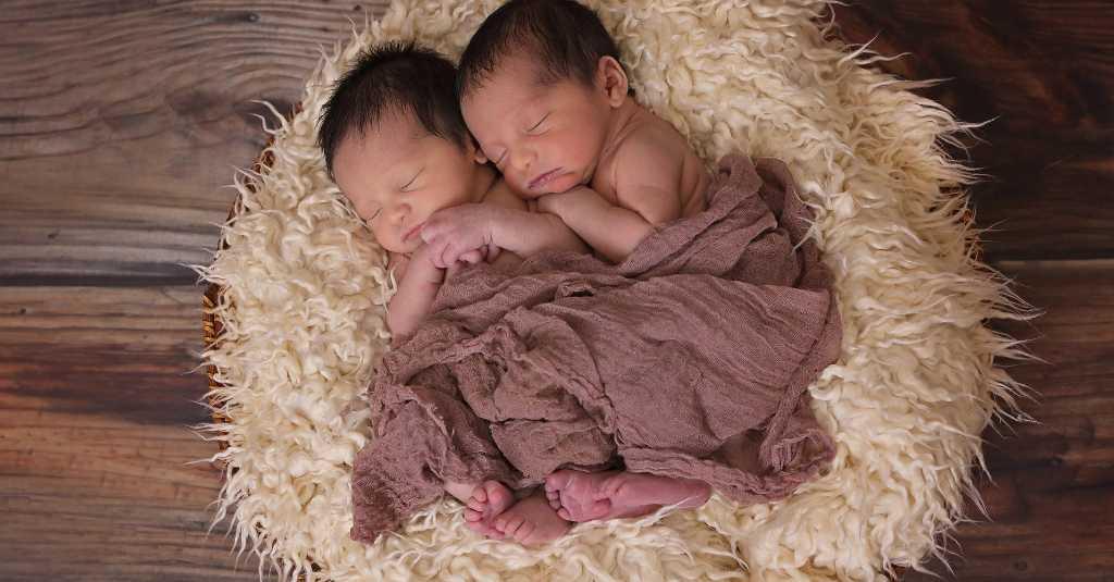 Begini Aturan Memberi Wewangian Pada Bayi