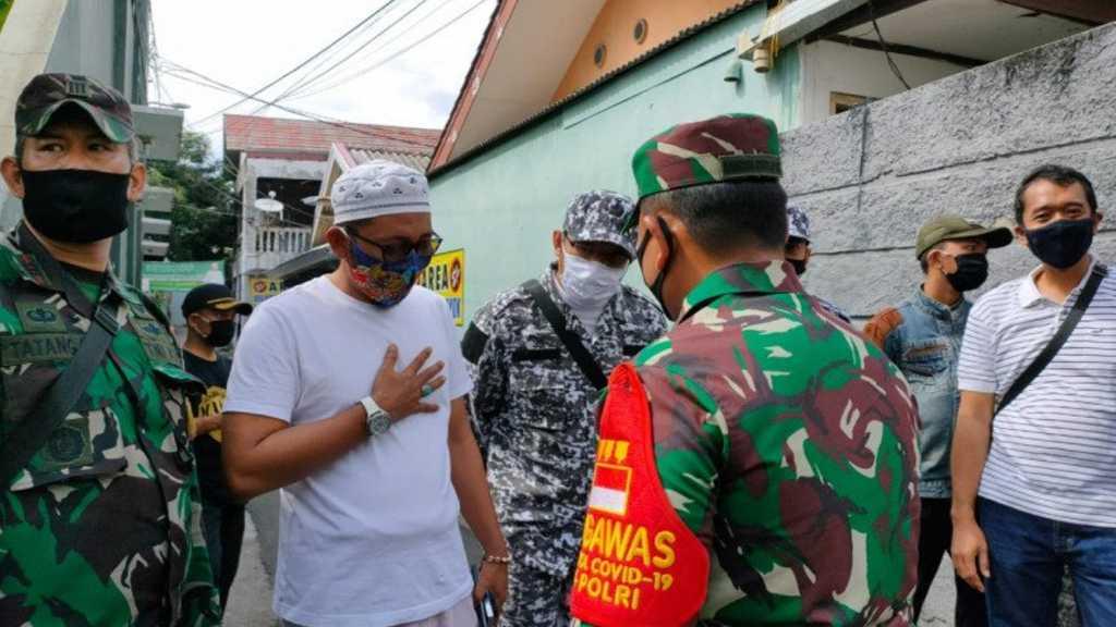 Massa FPI di Petamburan Sempat Menolak Penyemprotan Disinfektan oleh TNI