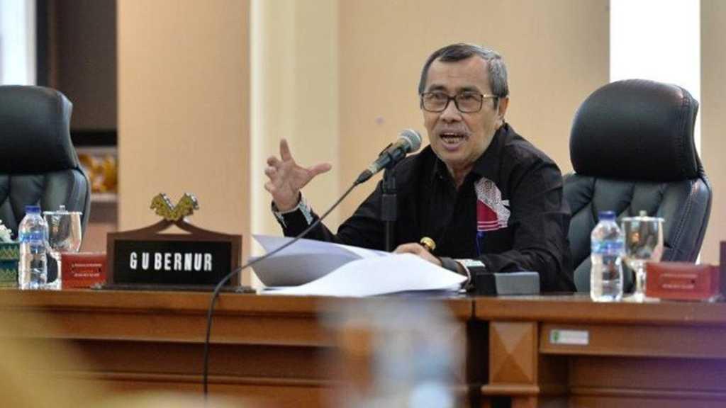 Gubernur Riau Syamsuar Positif COVID-19, Diisolasi Bersama dengan Istri