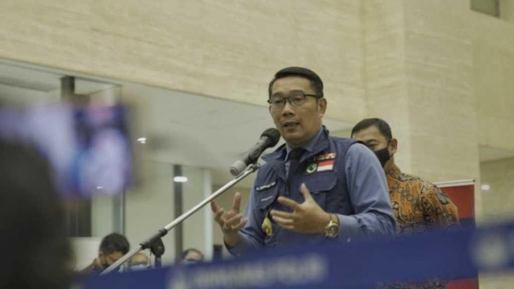 Ridwan Kamil Doakan Anies-Riza Sembuh dari COVID-19