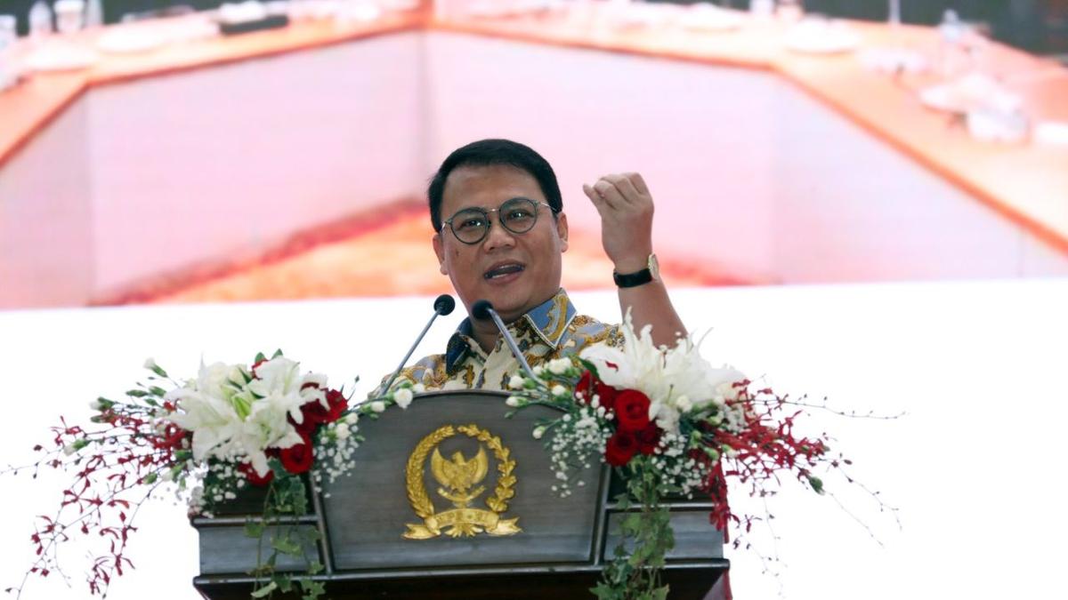 Ahmad Basarah: Mengubah Azan Bertentangan dengan Azan Dua Masjid Suci