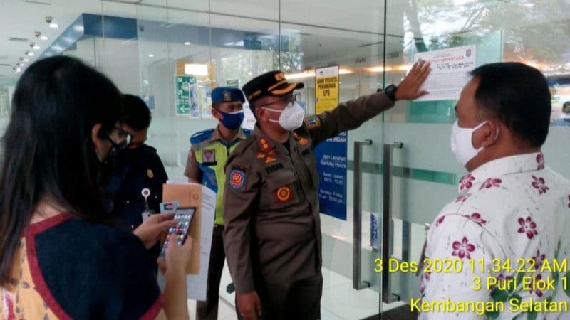 Dua Pegawai Positif COVID-19 dan Langgar Prokes, BCA Kembangan Ditutup